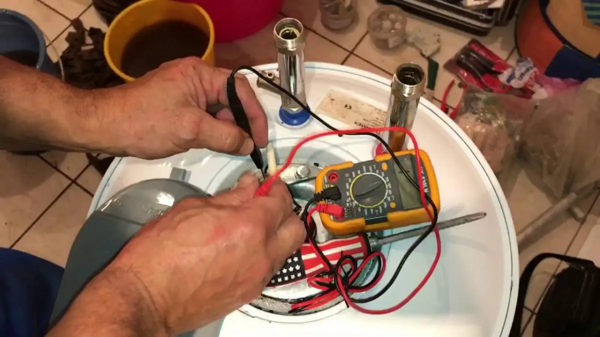Ремонт водонагревателей Electrolux в Тейково — выгодная цена от 2501 руб., Мастер24